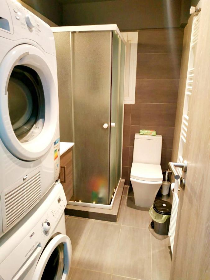 אתונה Ilias' Cosy And Relaxing Apartment מראה חיצוני תמונה