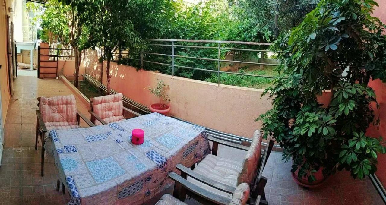 אתונה Ilias' Cosy And Relaxing Apartment מראה חיצוני תמונה